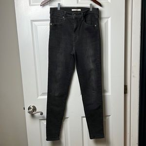 Mile High Super Skinny Black Levi’s Jean